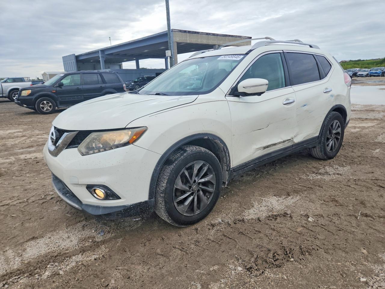 2015 NISSAN ROGUE