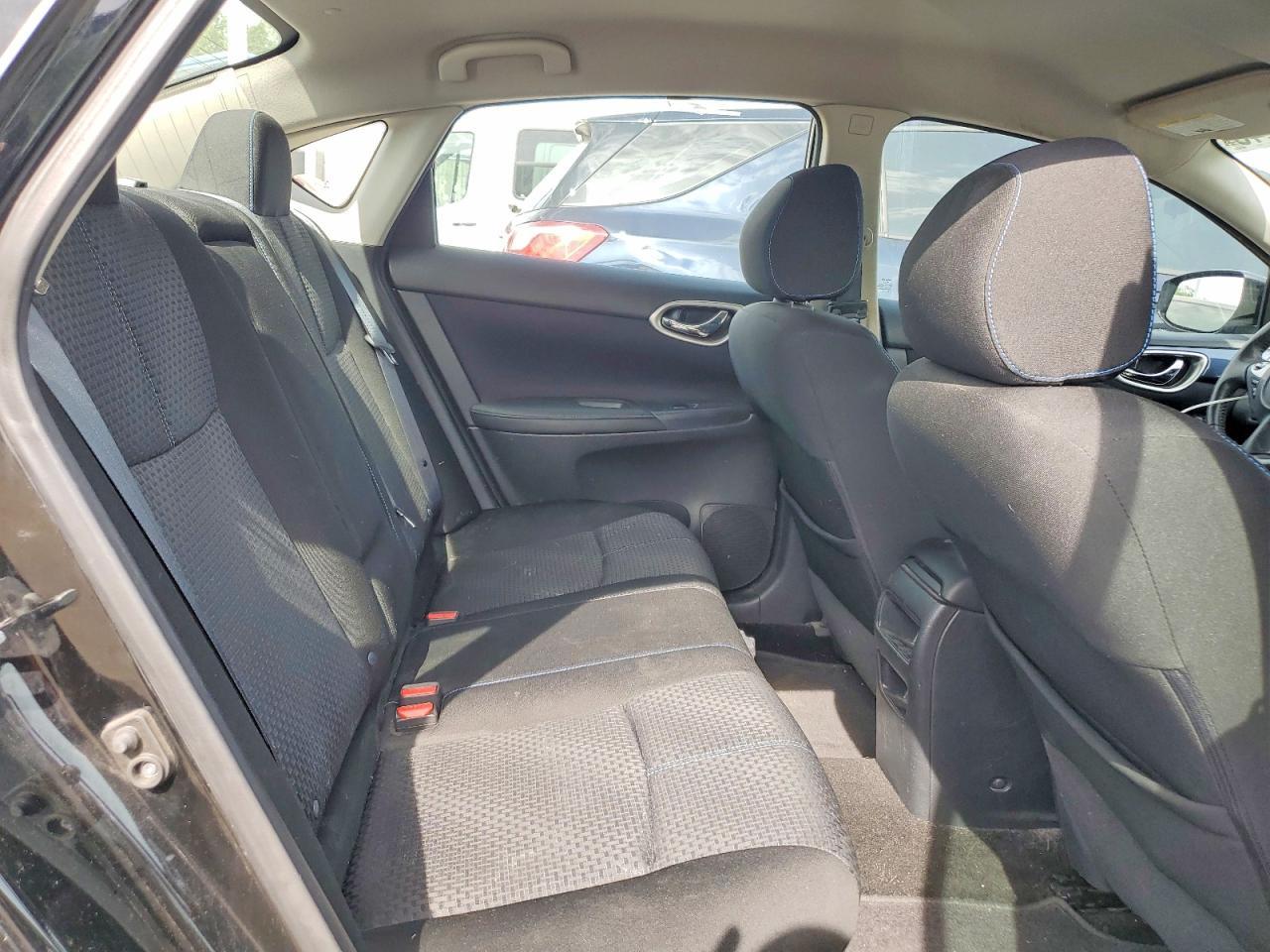 2016 NISSAN SENTRA