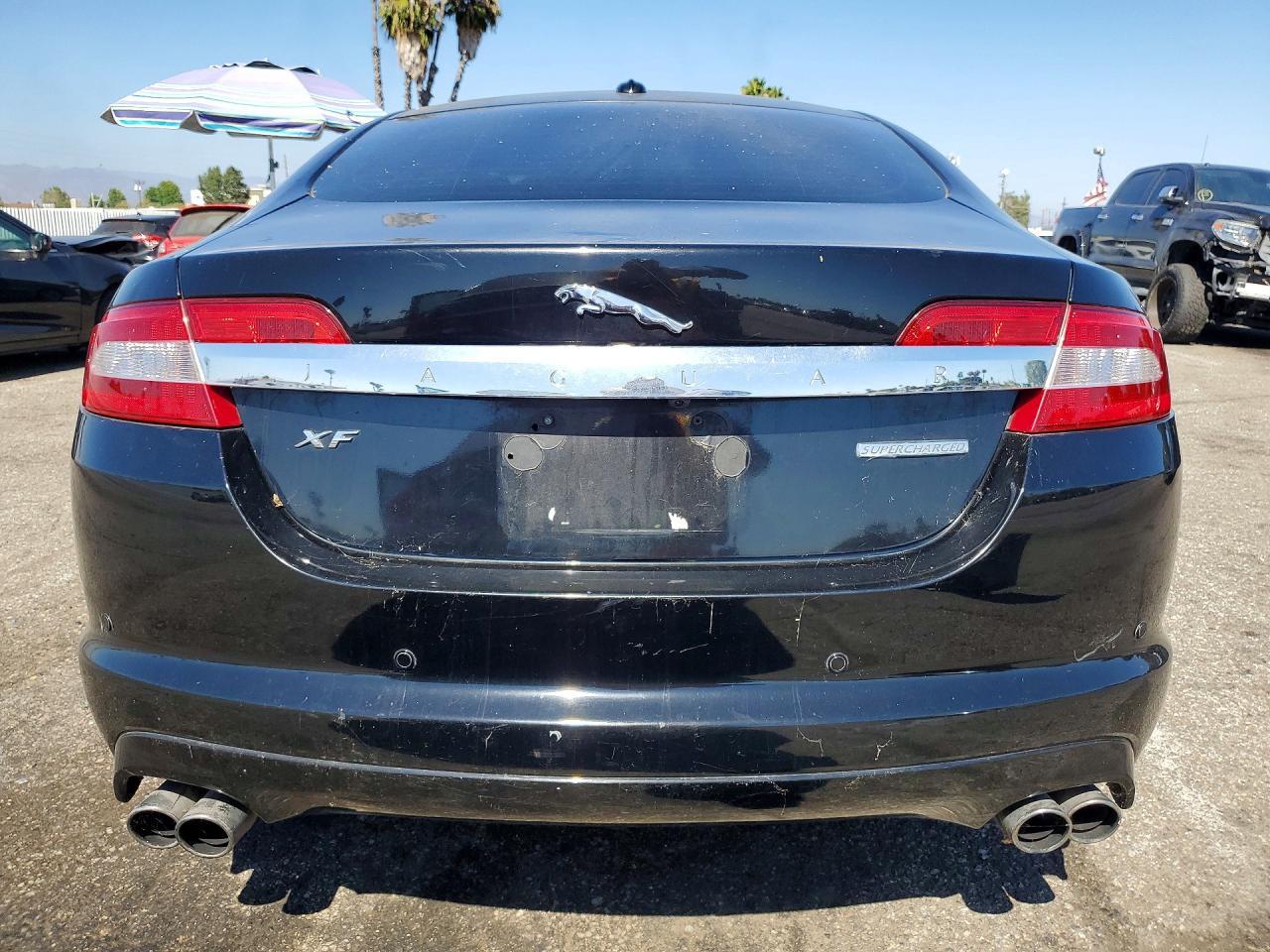2011 JAGUAR XF