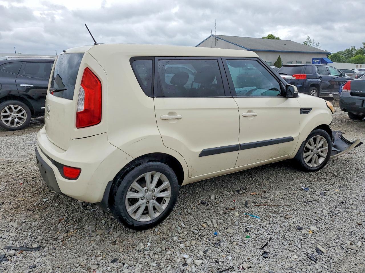 2013 KIA SOUL