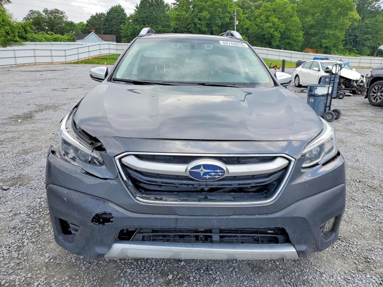2022 SUBARU Outback