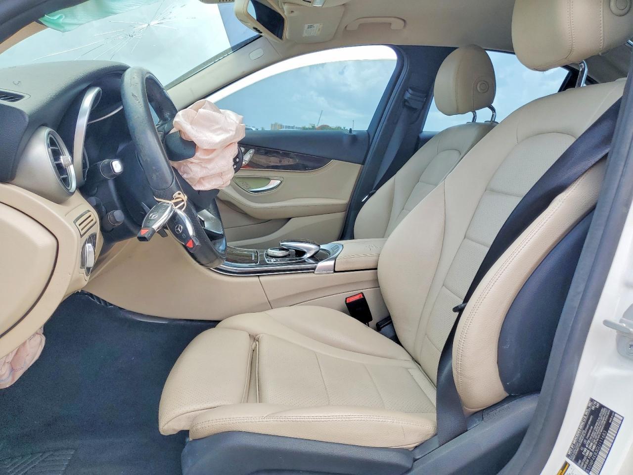 2016 MERCEDES-BENZ C-CLASS