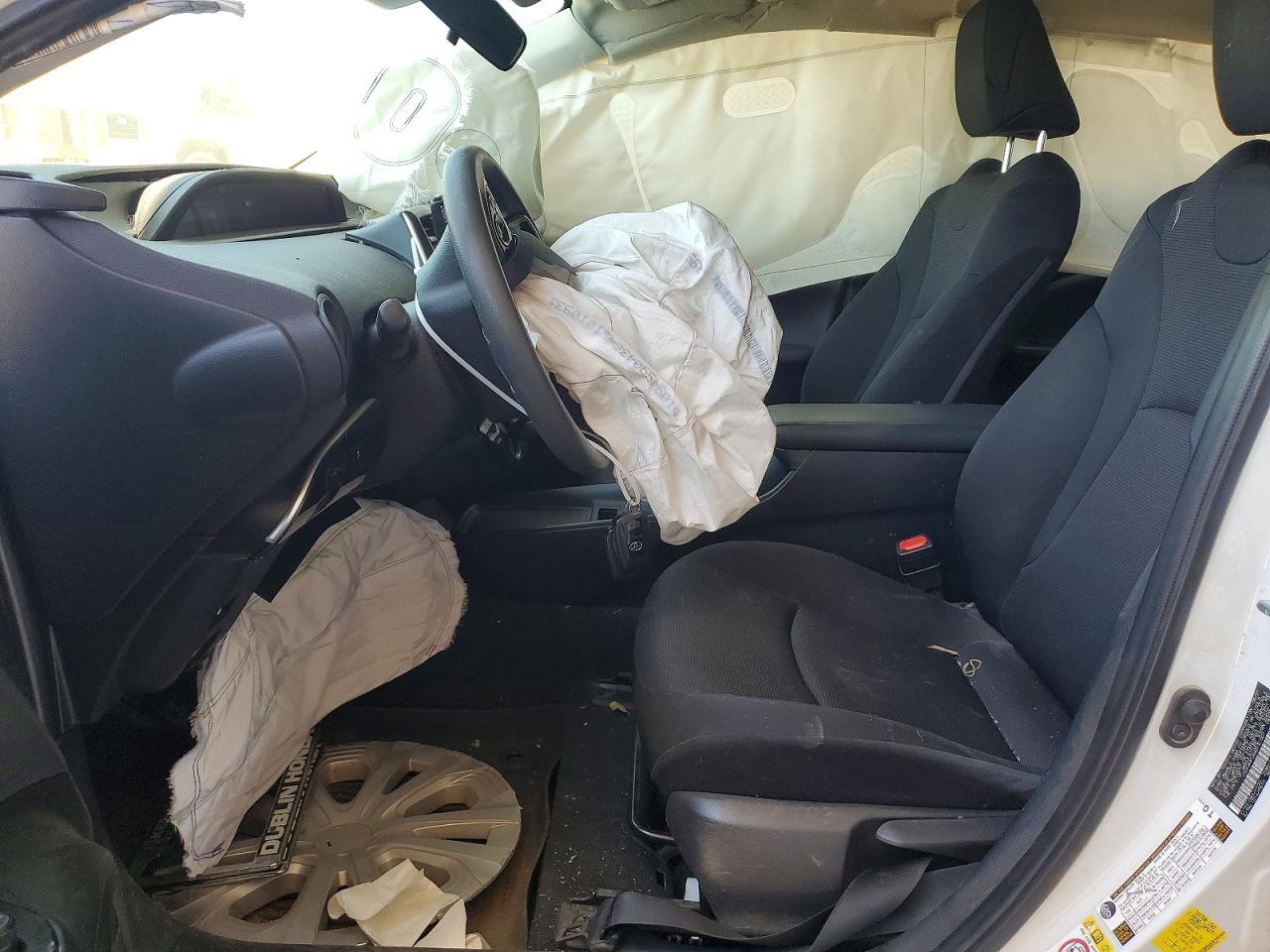 2021 TOYOTA PRIUS