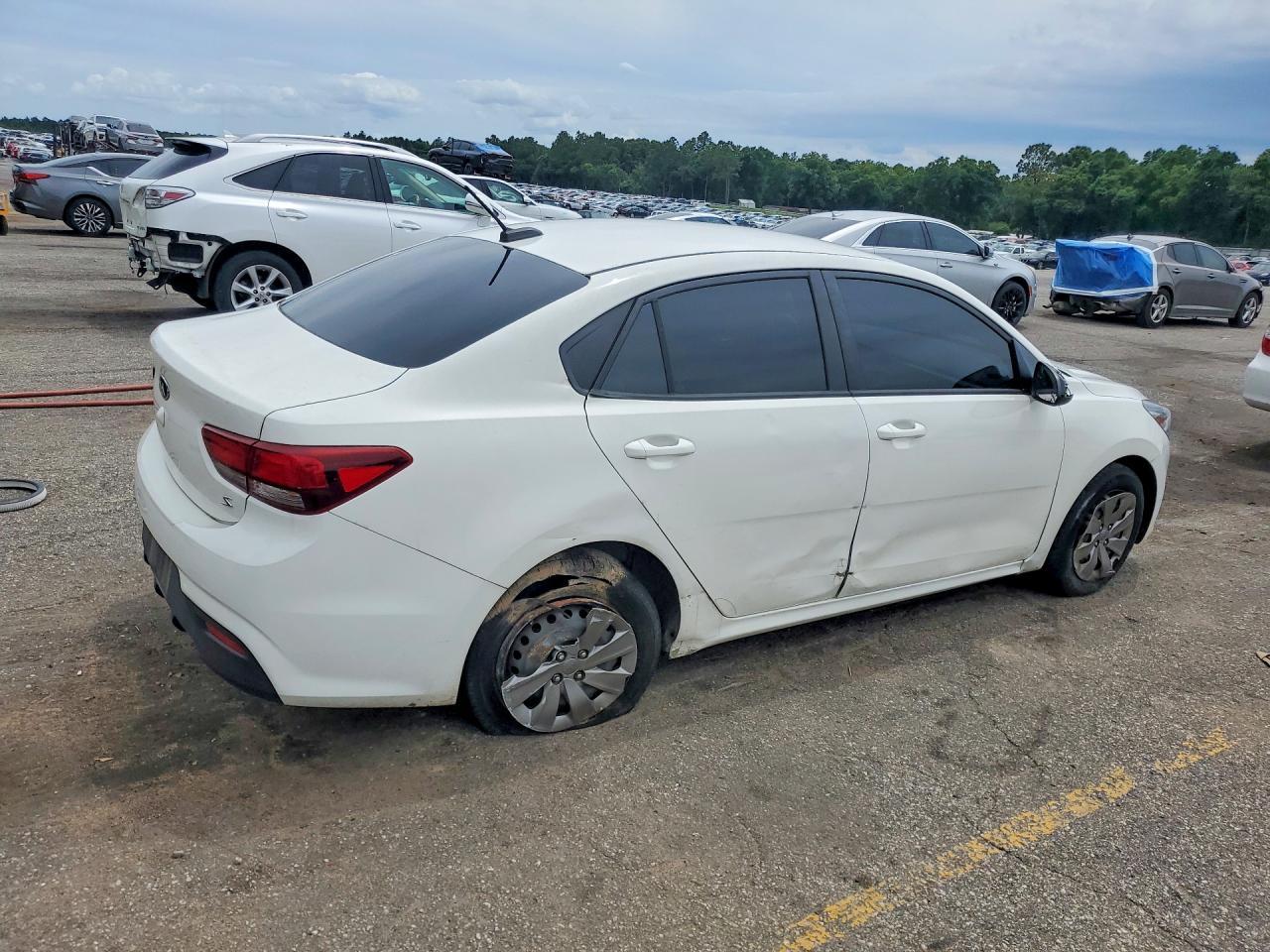 2020 KIA RIO