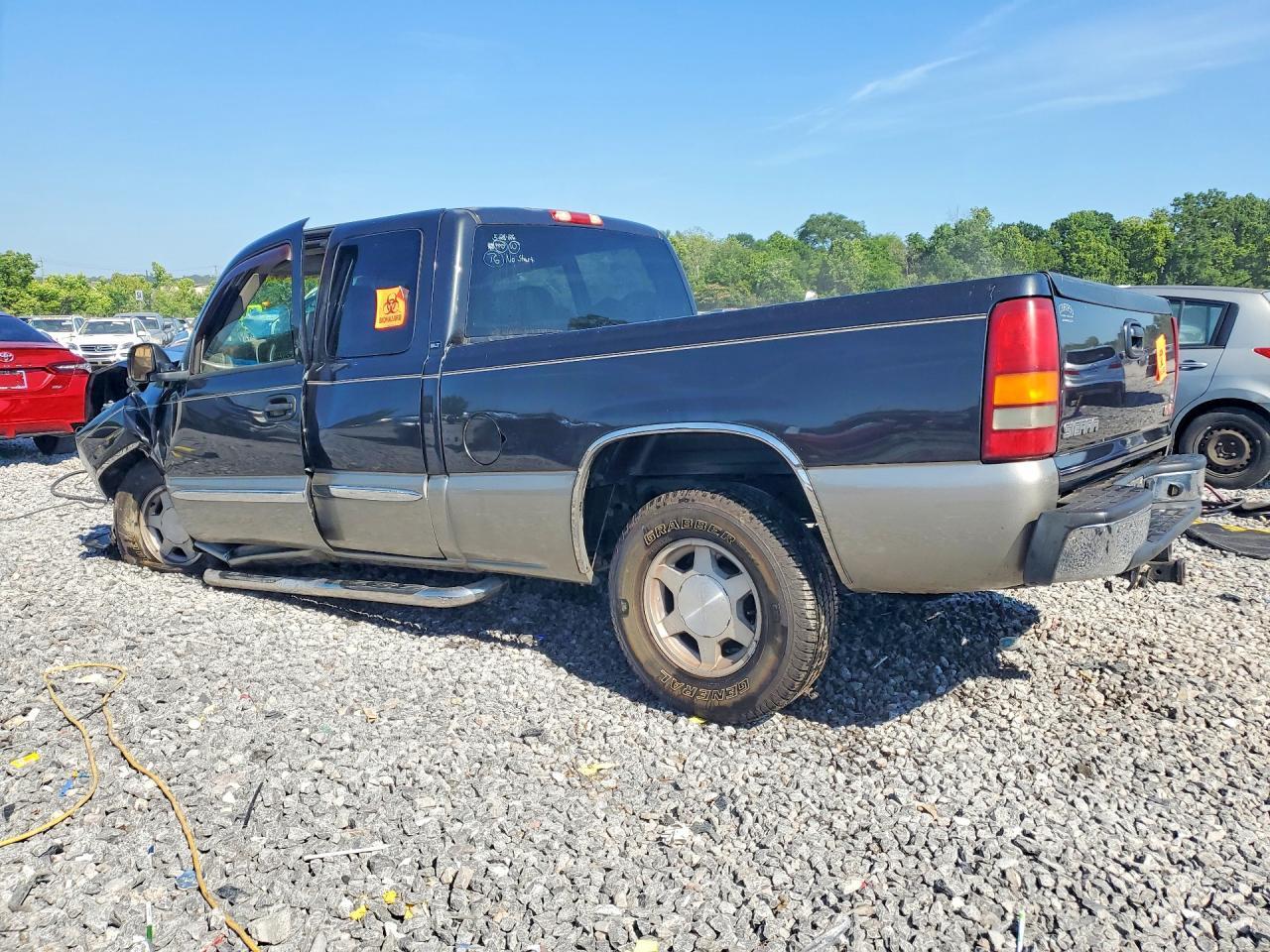 2003 GMC Sierra
