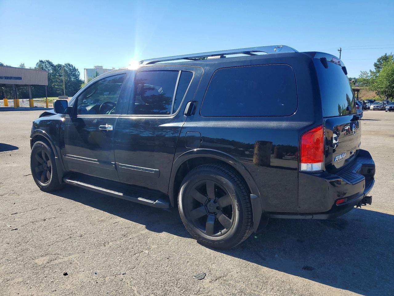 2012 NISSAN Armada