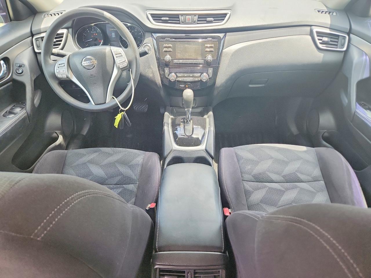 2015 NISSAN ROGUE