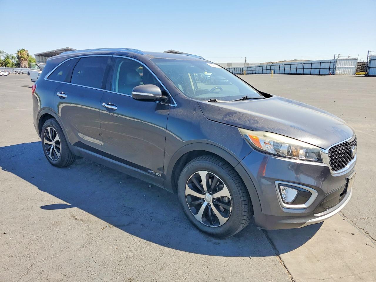 2018 KIA SORENTO