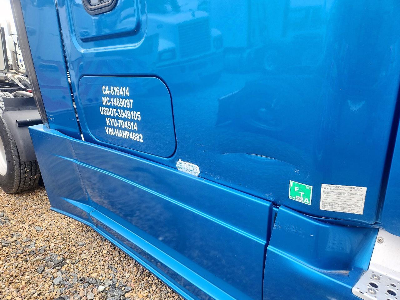 2017 FREIGHTLINER CASCADIA 125