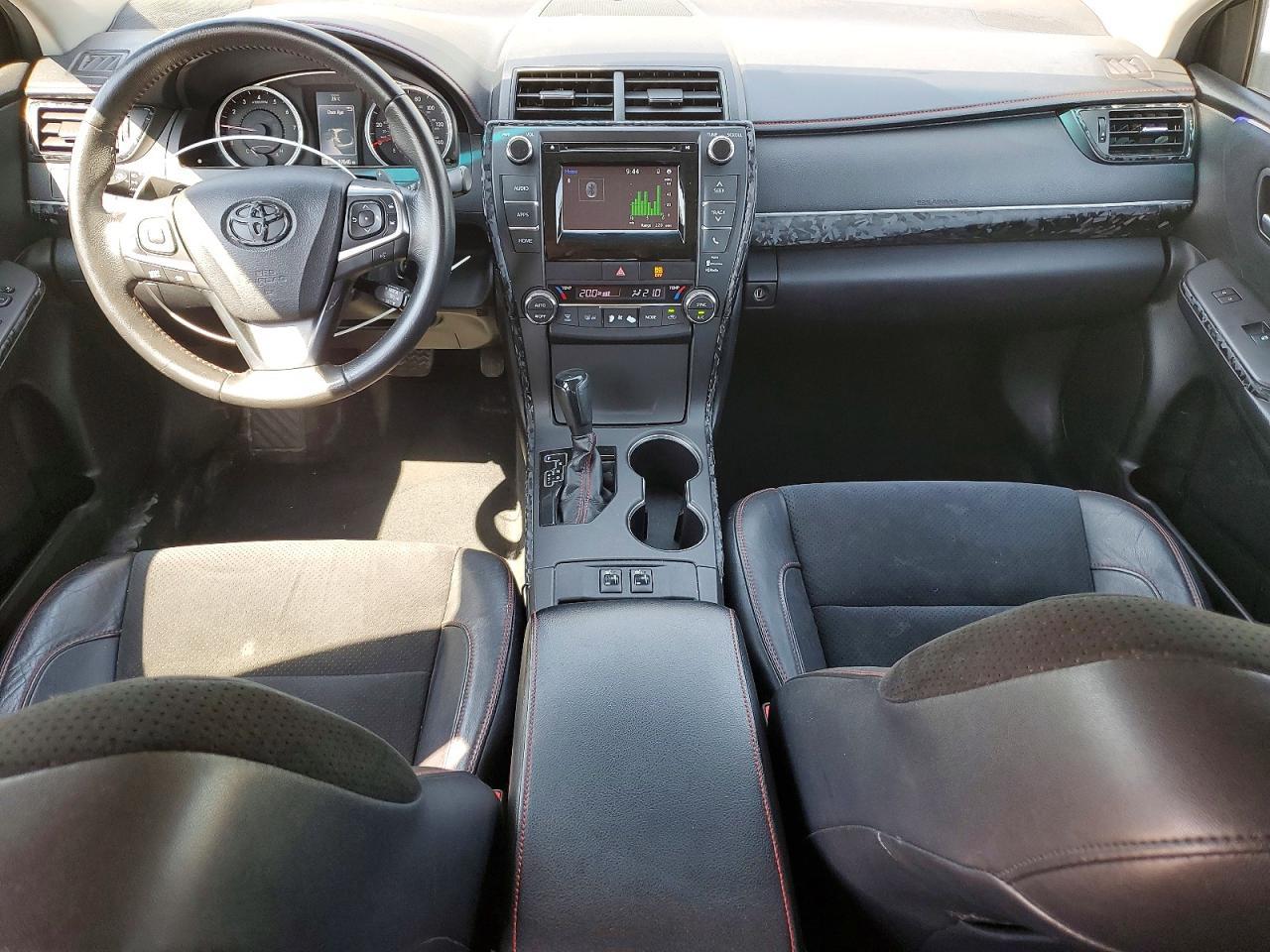 2015 TOYOTA CAMRY