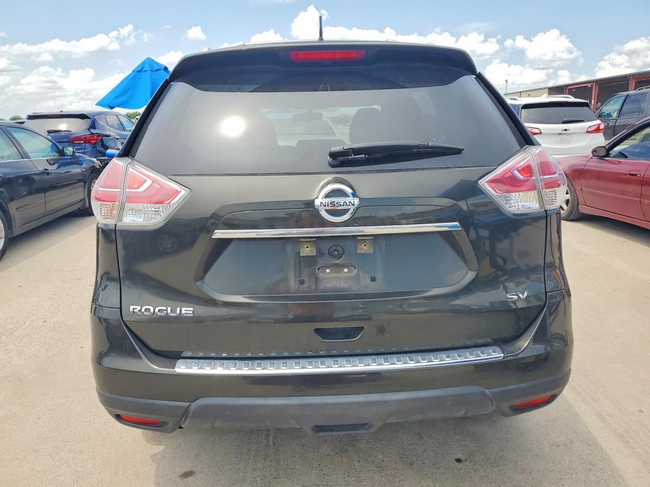 2015 NISSAN ROGUE