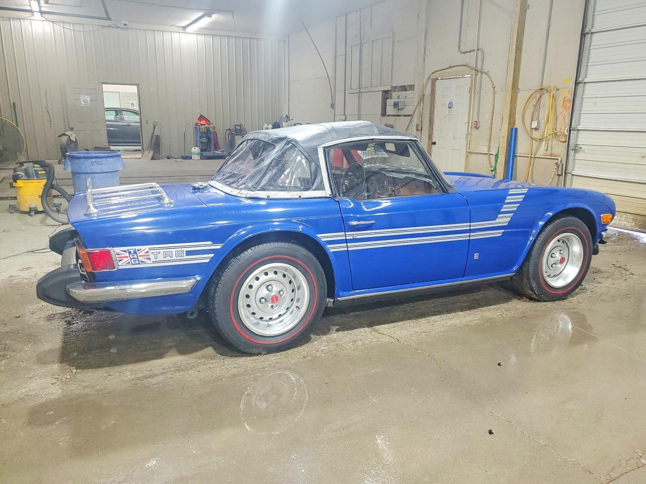 1976 Triu Tr6