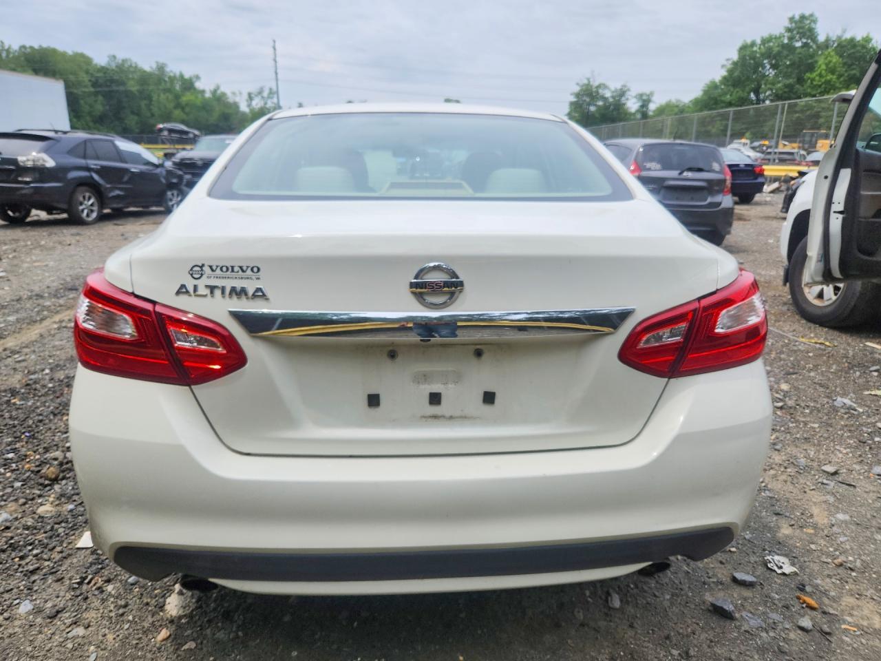 2017 NISSAN ALTIMA
