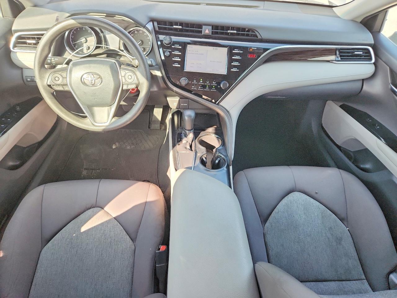 2018 TOYOTA CAMRY