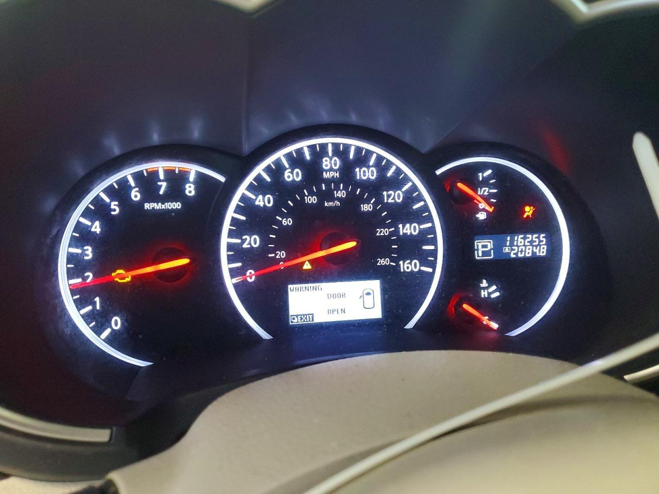 2012 NISSAN Quest