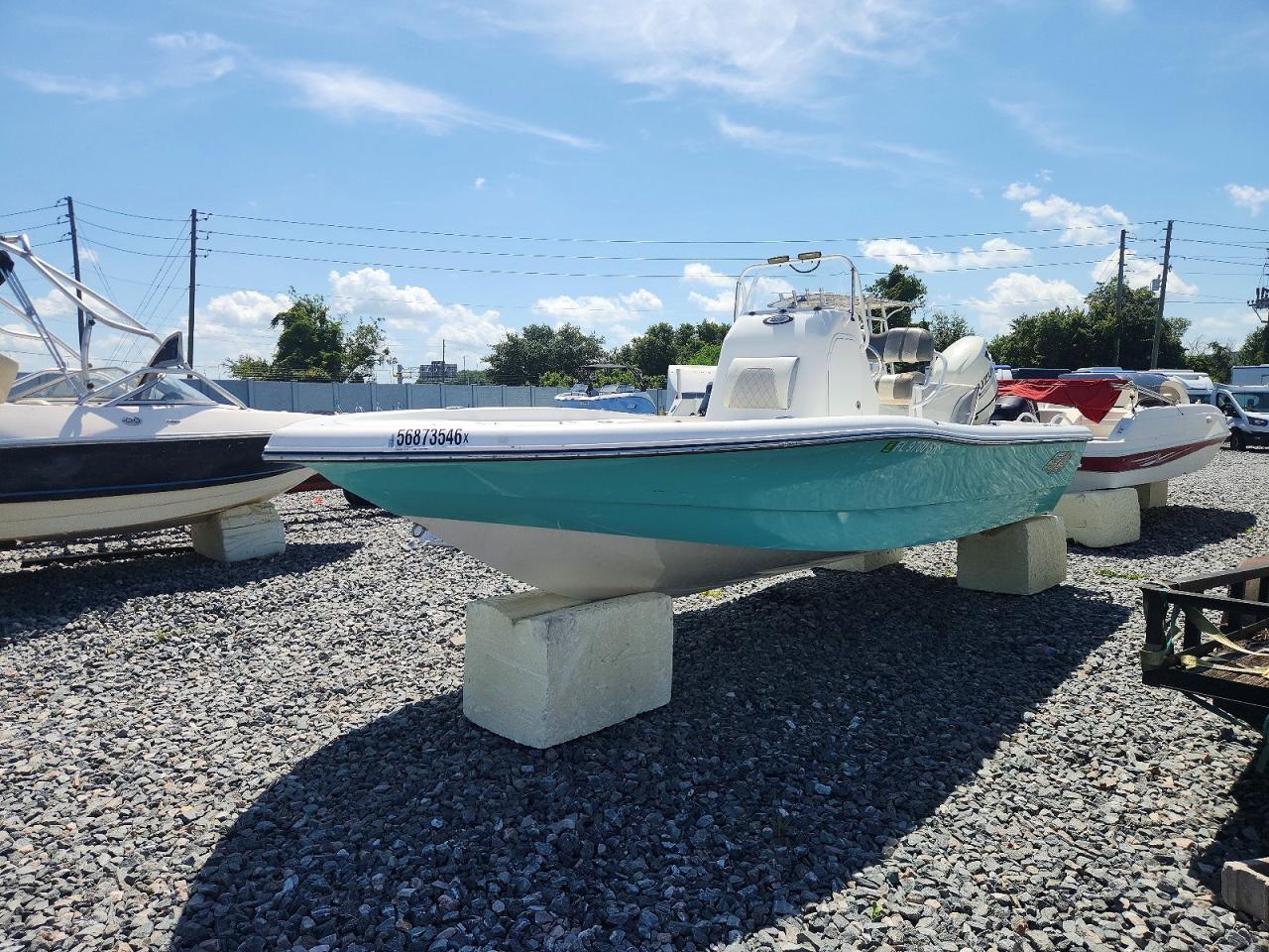 2019 Epic Wake Boat