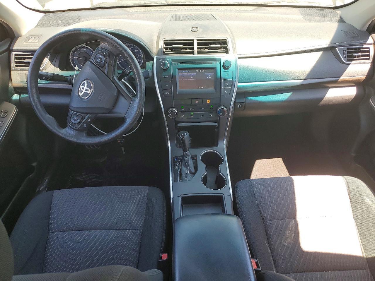 2016 TOYOTA CAMRY