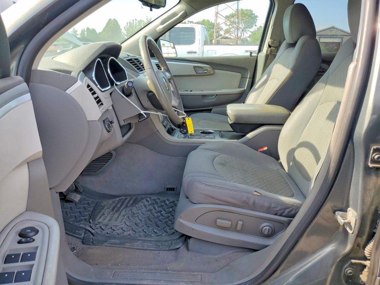 2011 CHEVROLET TRAVERSE