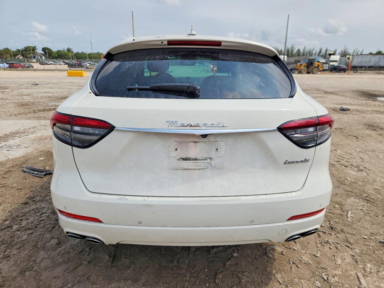 2023 MASERATI Levante