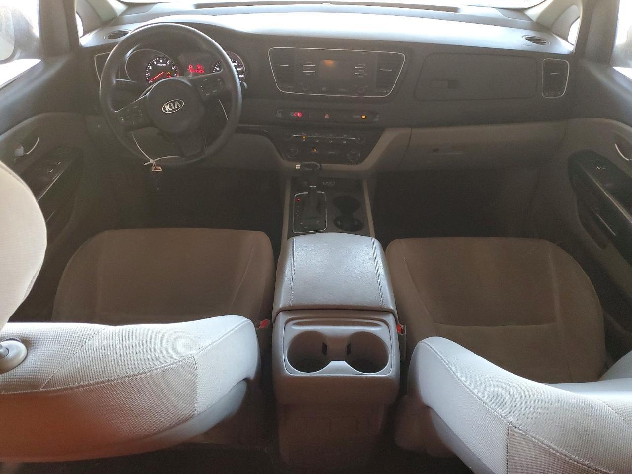2015 KIA SEDONA