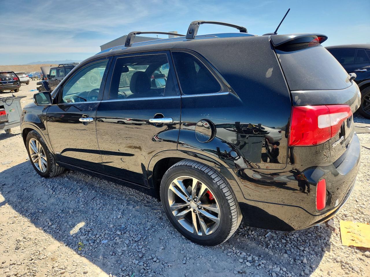2014 KIA SORENTO