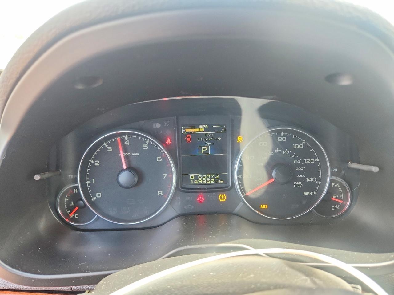 2013 SUBARU Outback