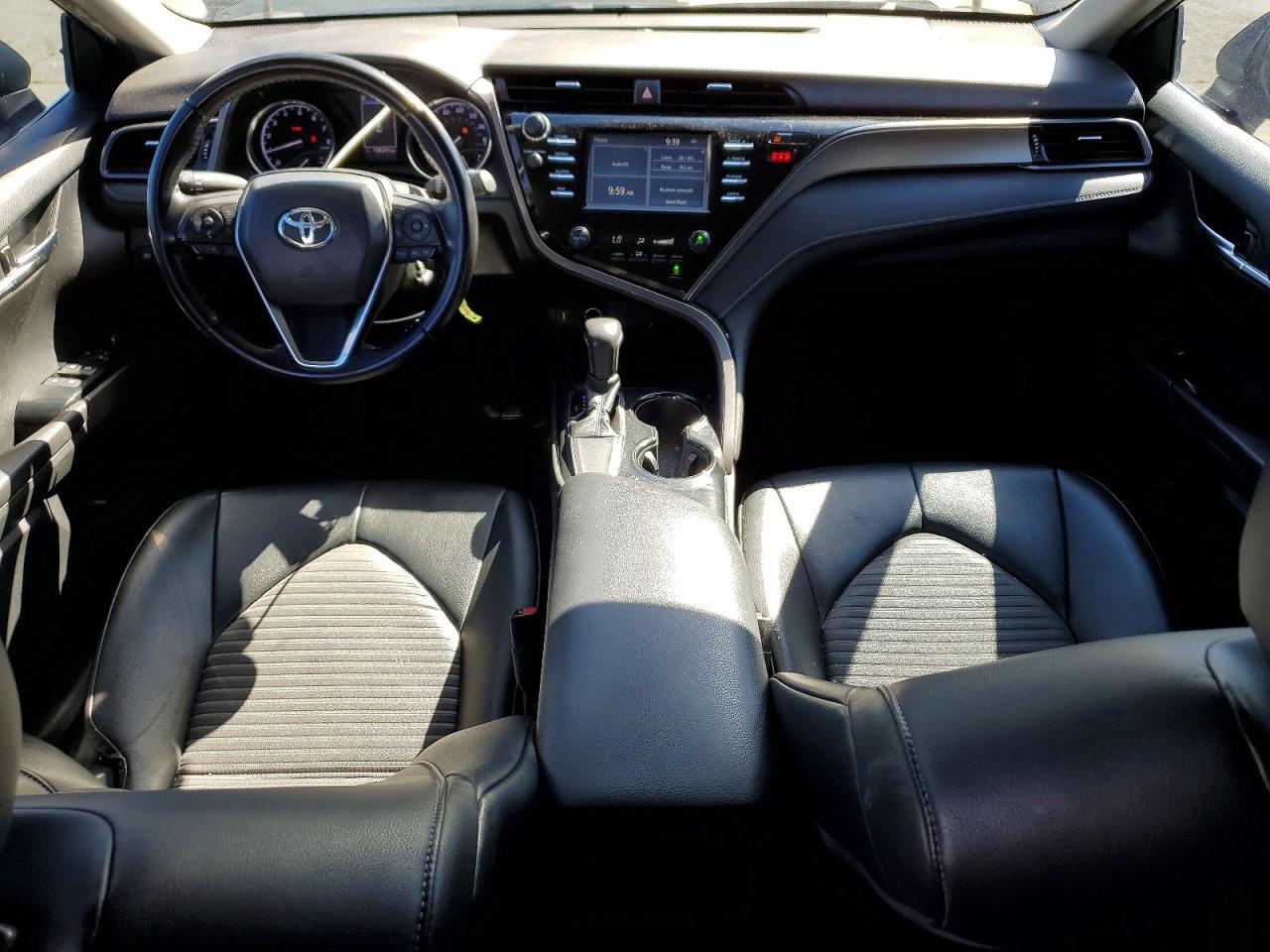 2019 TOYOTA CAMRY