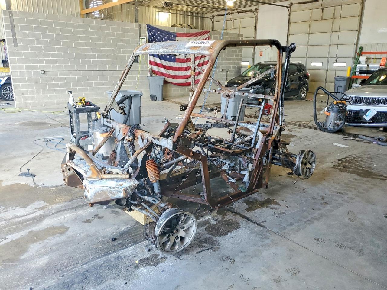 2022 CAN-AM Defender
