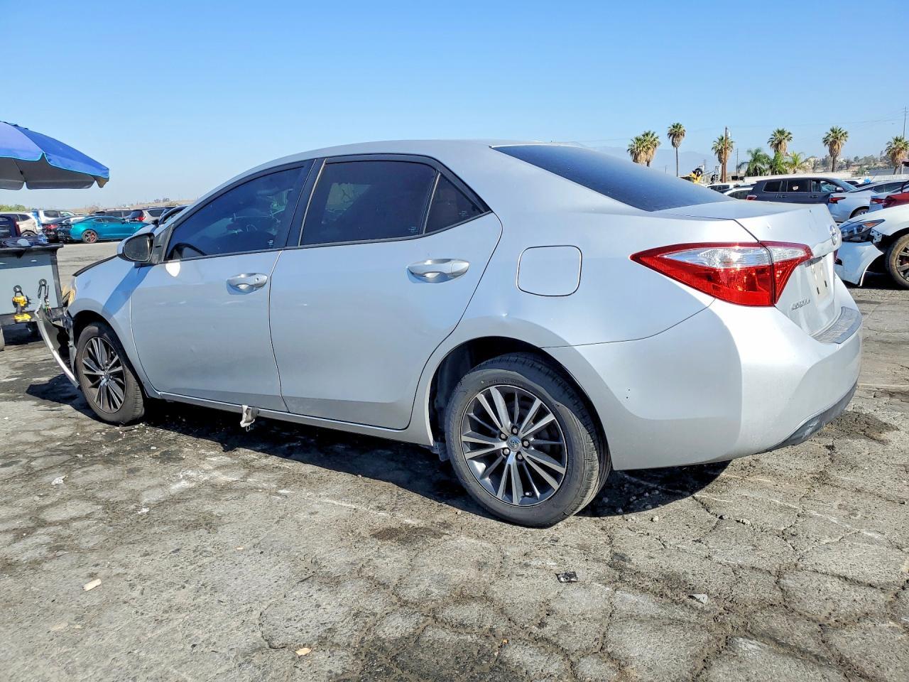 2016 TOYOTA COROLLA