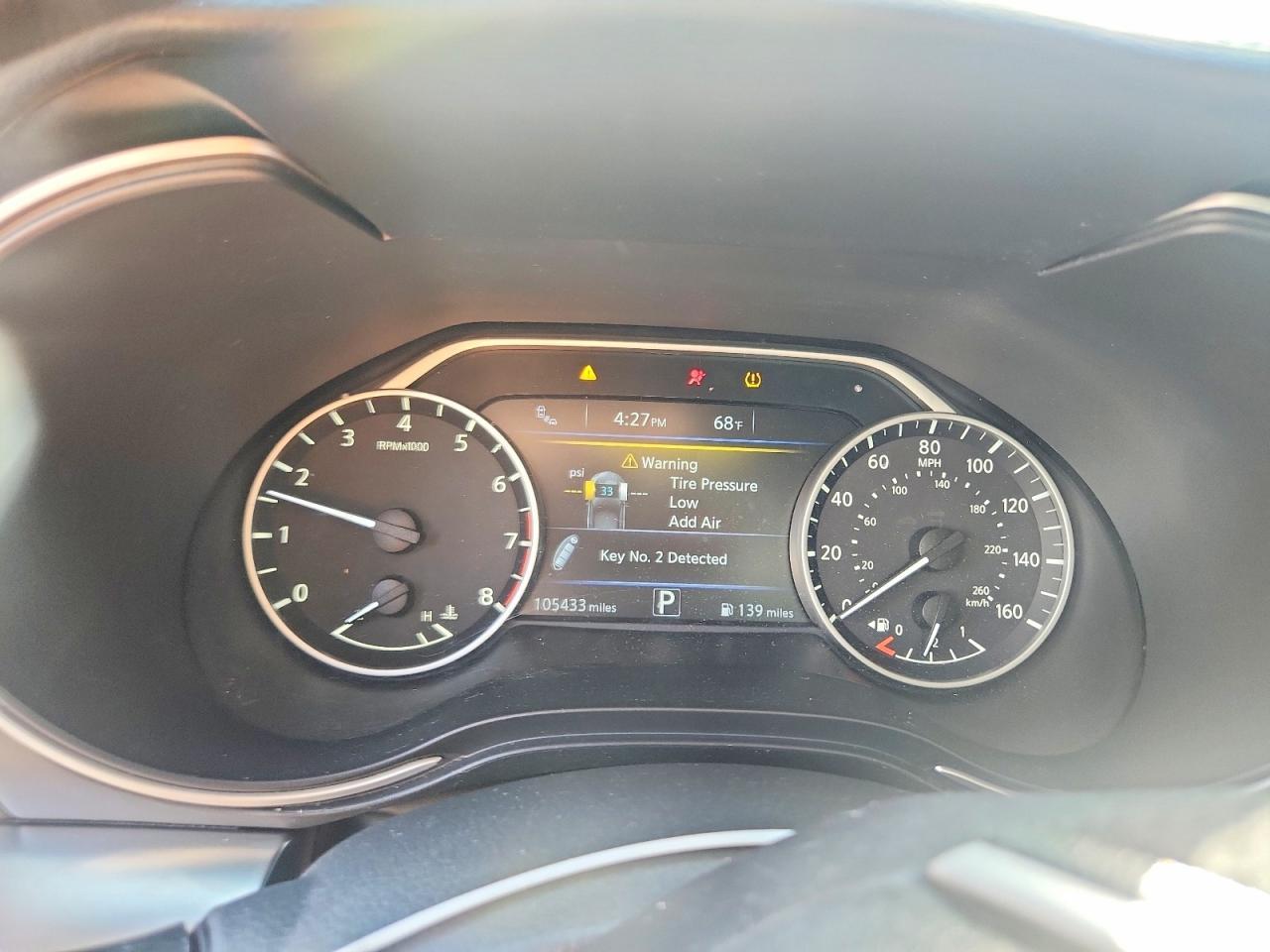 2017 NISSAN Maxima