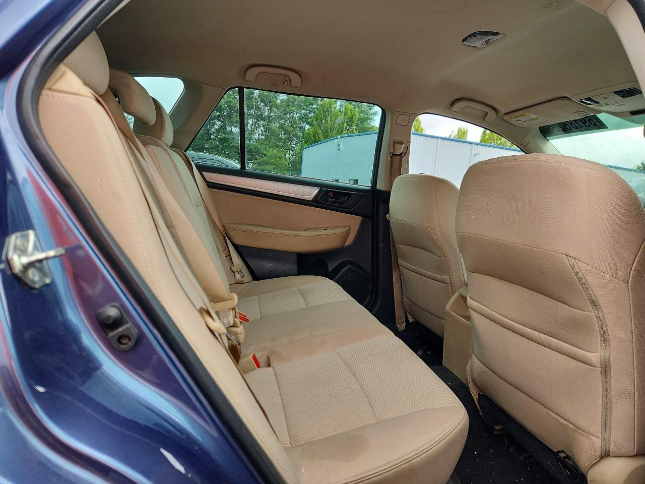 2017 SUBARU Outback