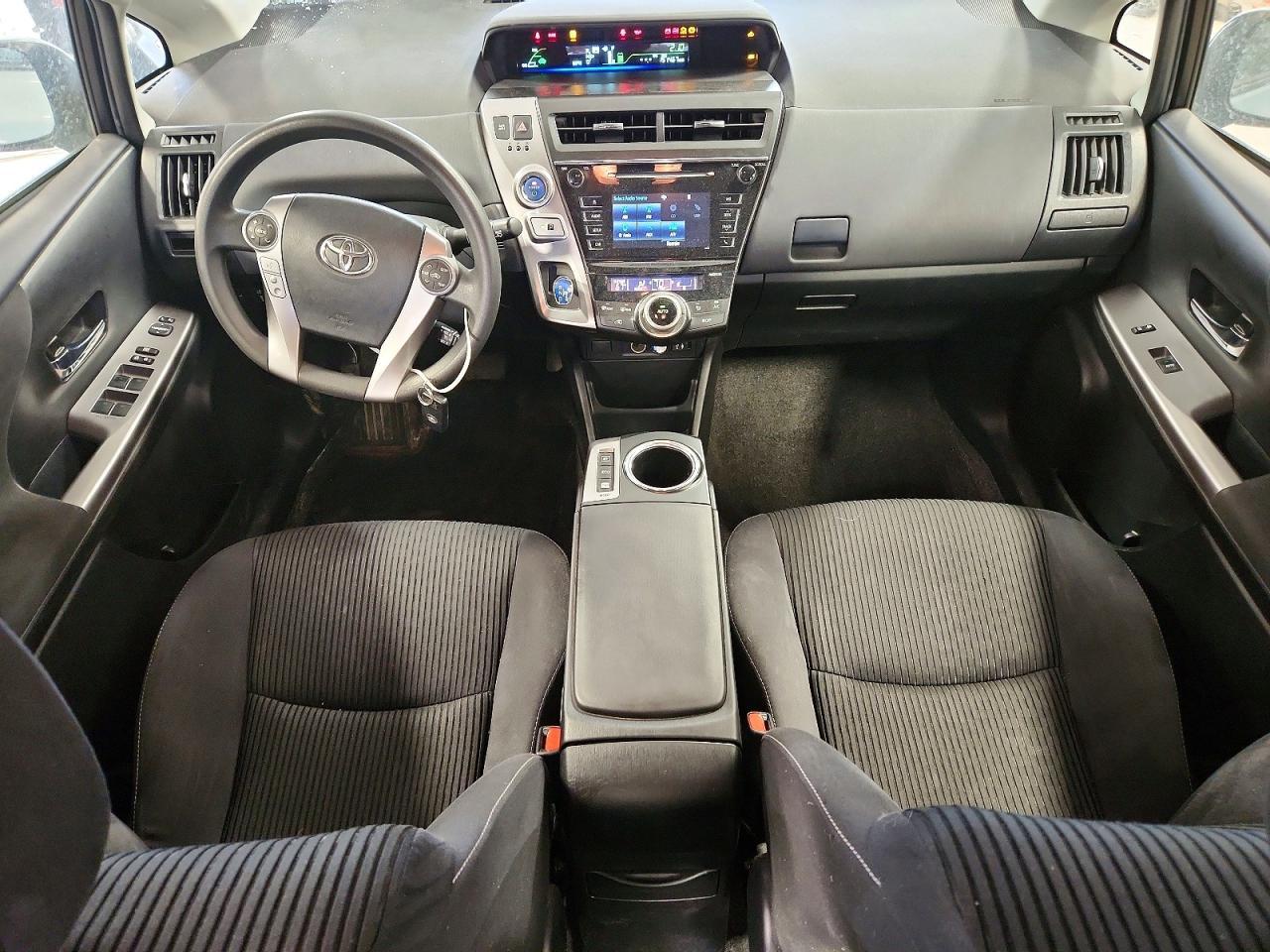 2016 TOYOTA PRIUS V
