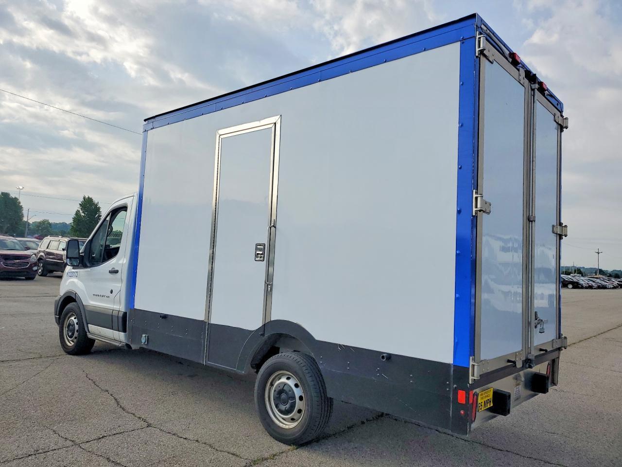 2022 FORD Transit