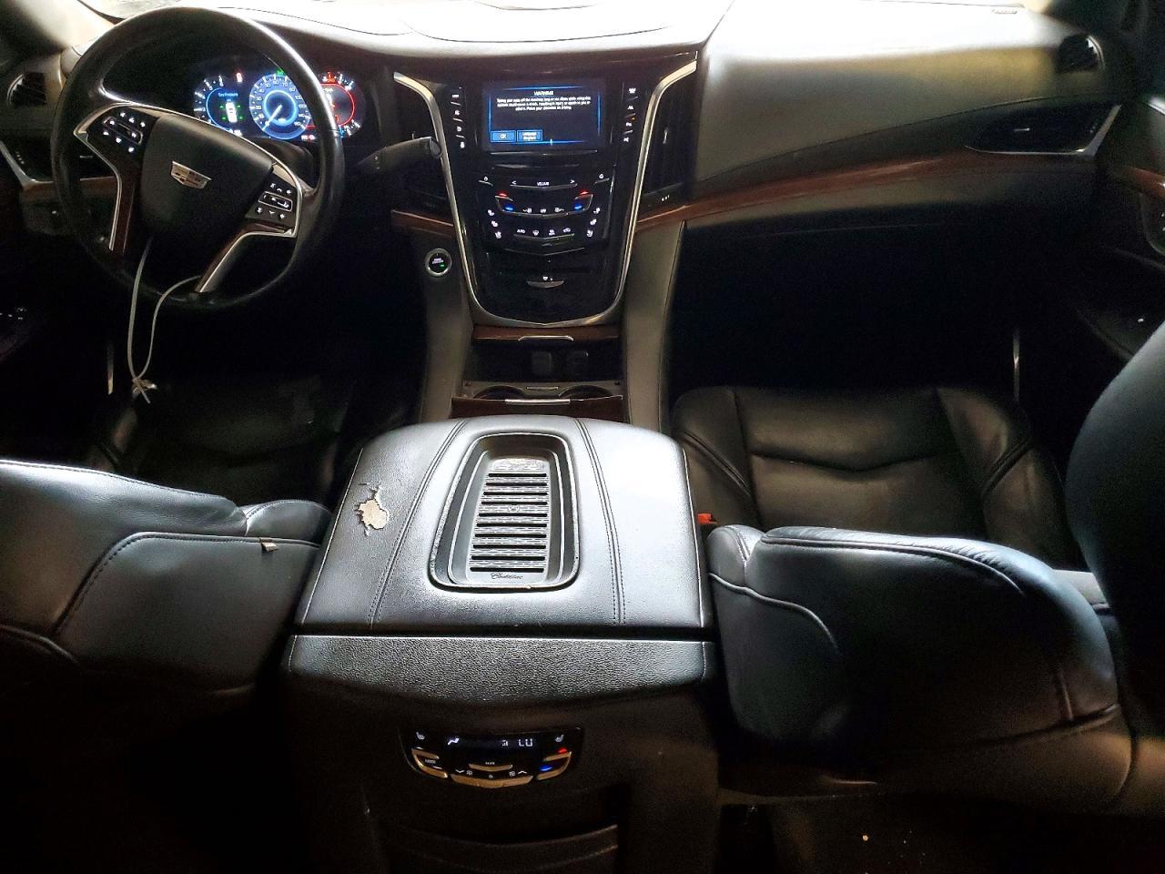 2018 CADILLAC ESCALADE