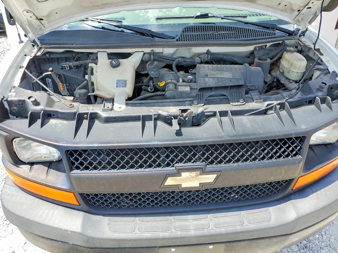2015 CHEVROLET EXPRESS 2500