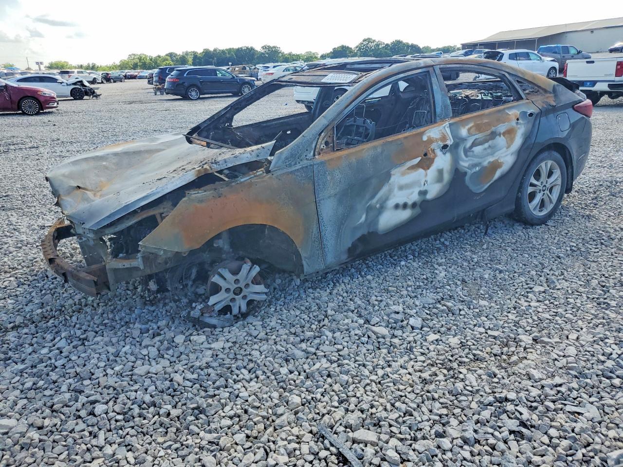 2013 HYUNDAI SONATA