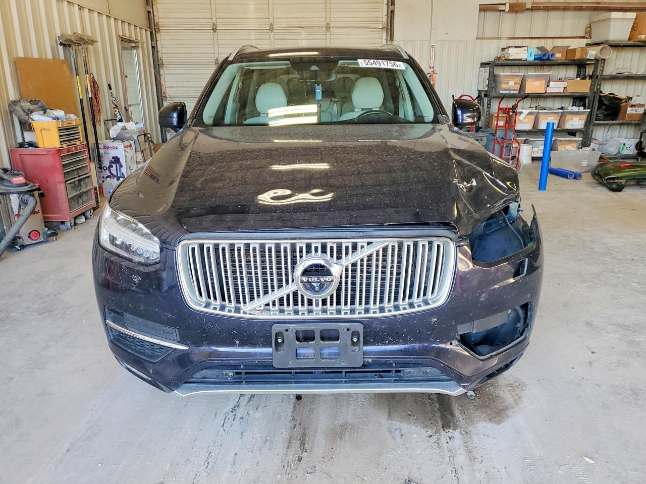 2017 VOLVO XC90