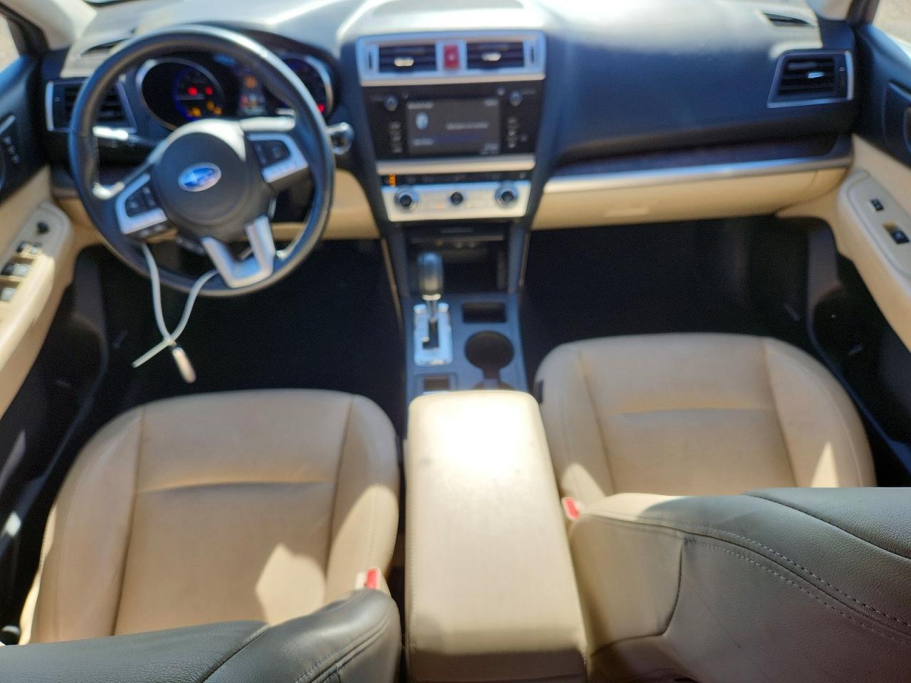 2017 SUBARU Outback