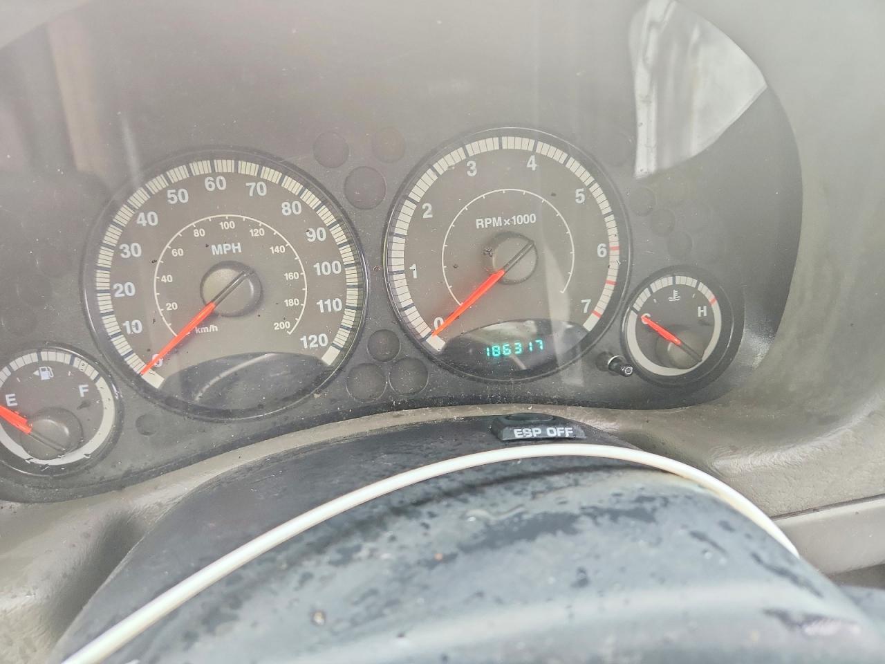 2006 JEEP Liberty