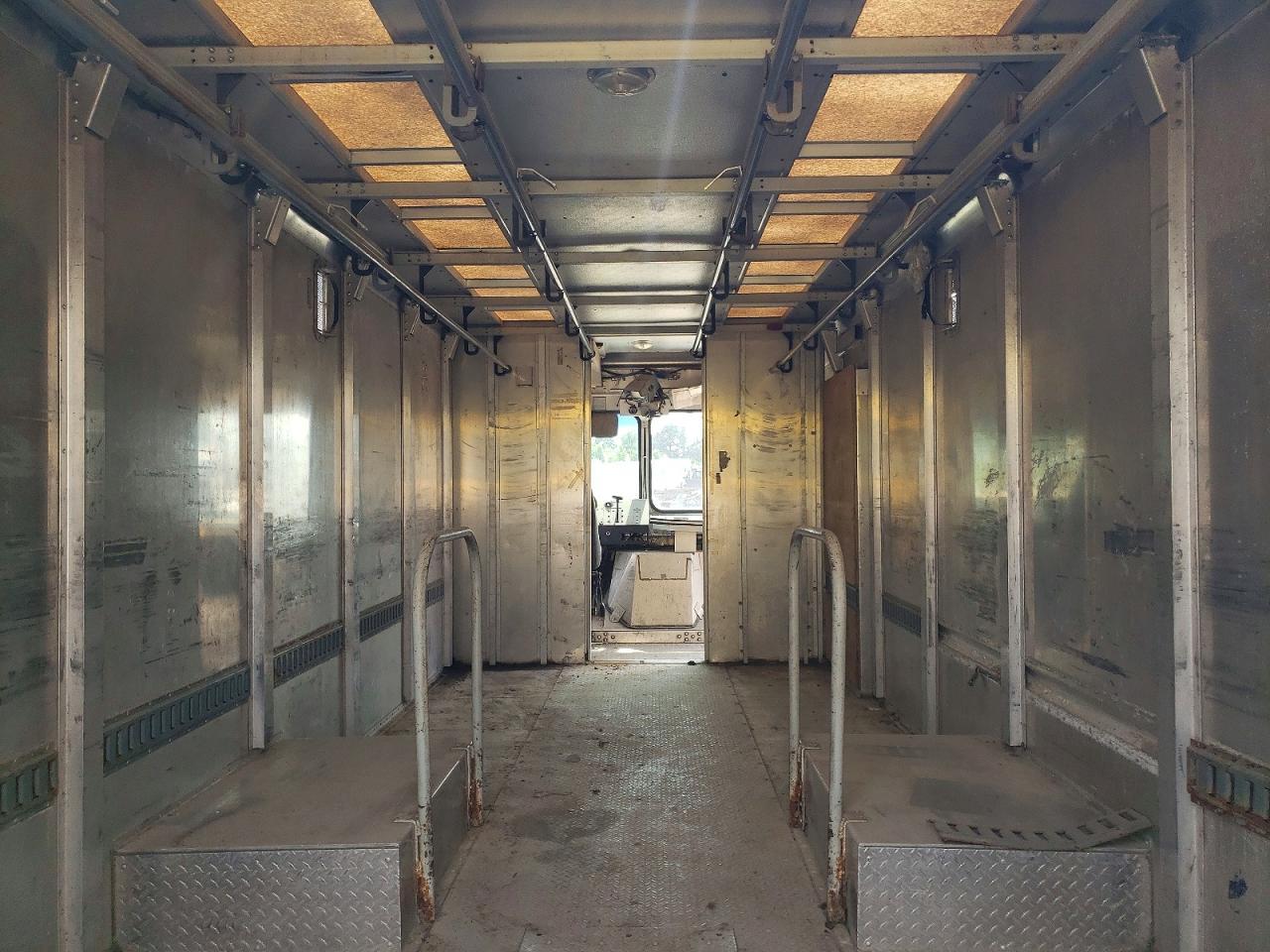 2004 Workhorse P42