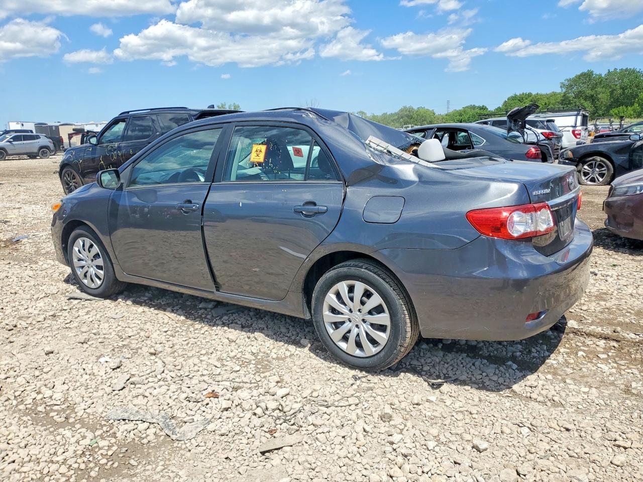 2012 TOYOTA COROLLA