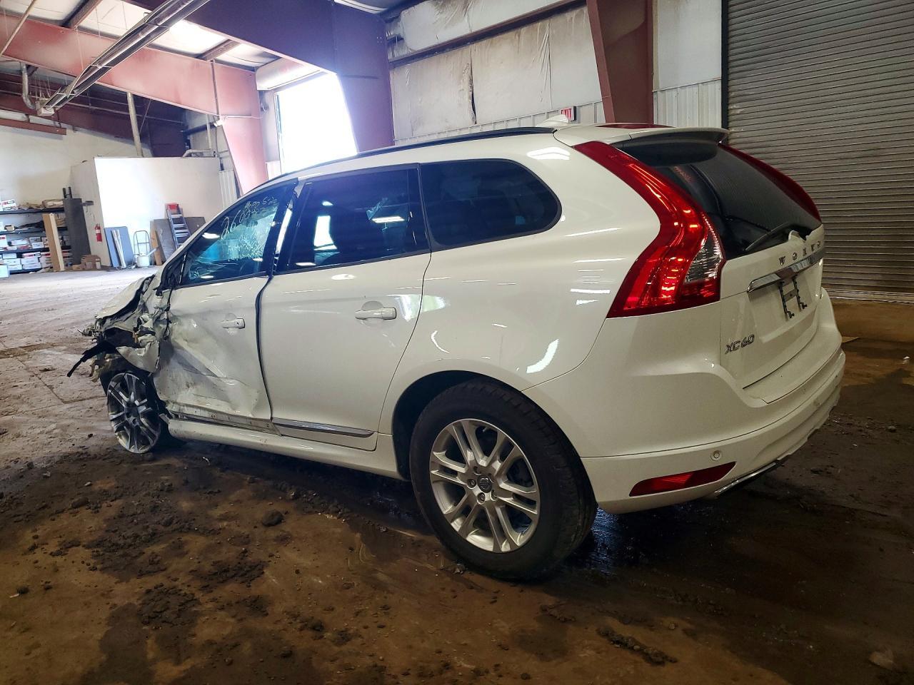 2014 VOLVO XC60