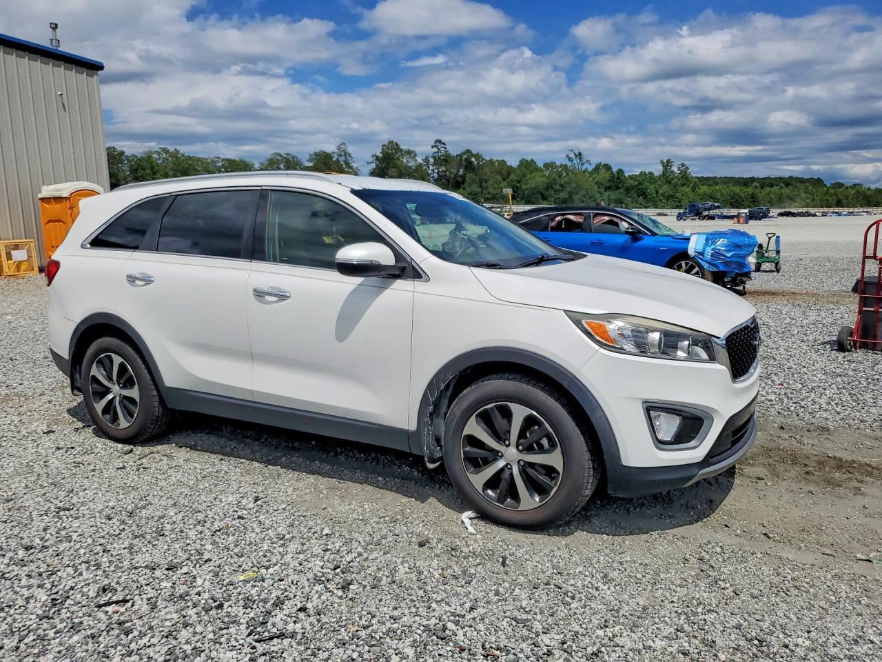 2016 KIA SORENTO