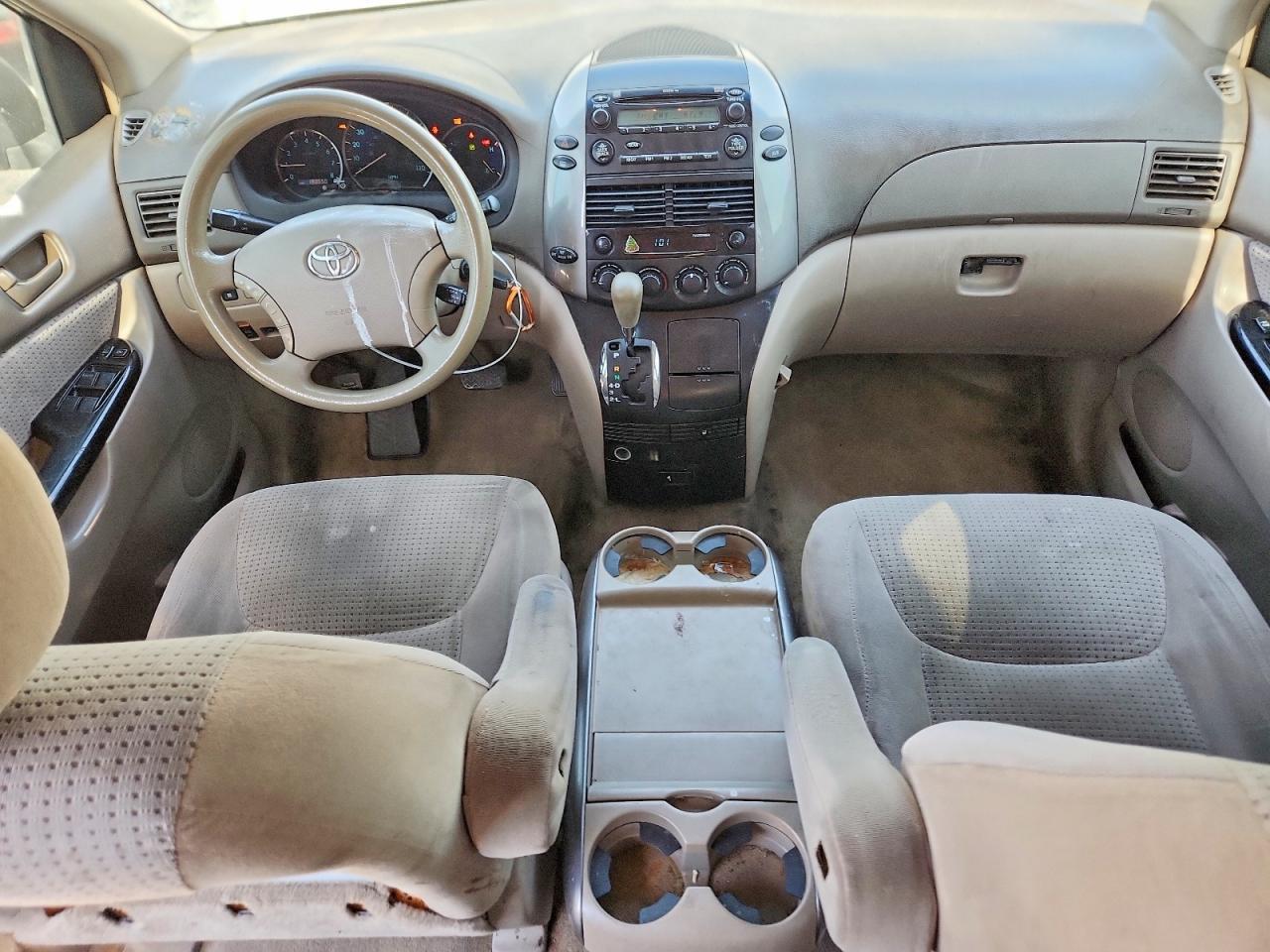2006 TOYOTA SIENNA