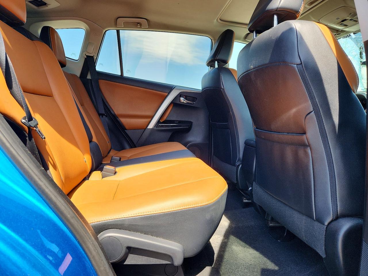 2016 TOYOTA RAV4