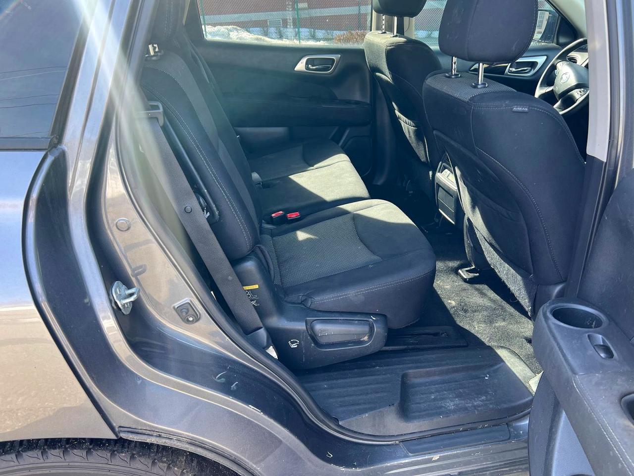 2017 NISSAN PATHFINDER