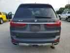 2021 BMW X7