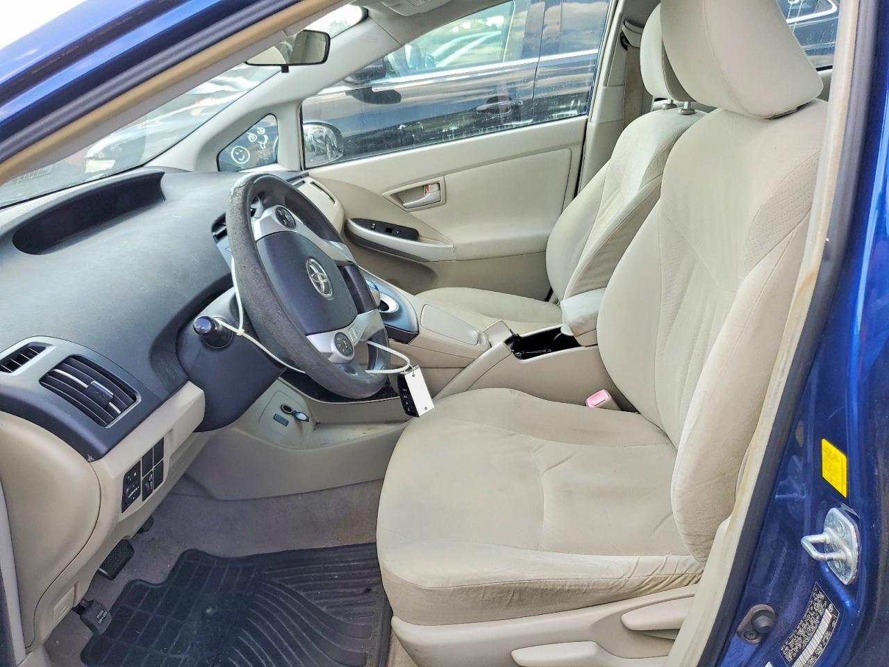 2010 TOYOTA PRIUS