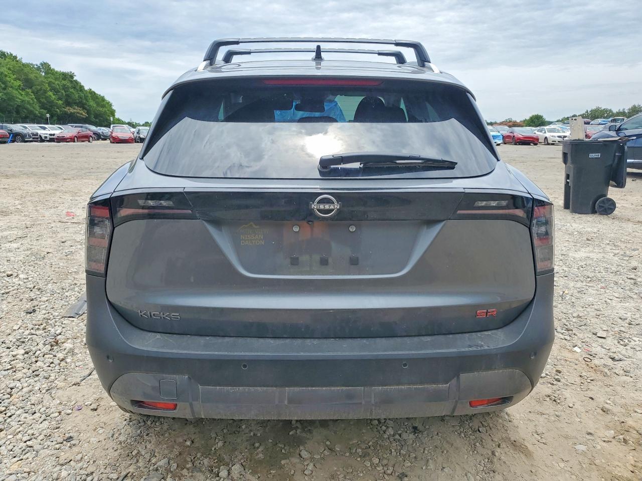 2026 NISSAN KICKS