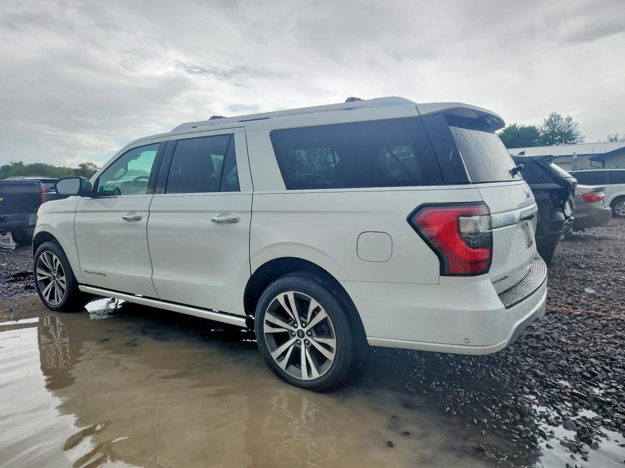 2021 FORD Expedition